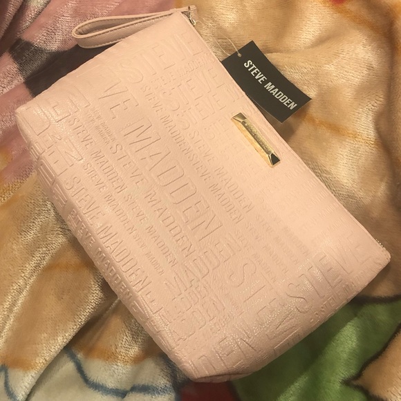 Steve Madden Handbags - Blush pouch